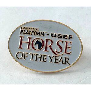 Farnam Platform USEF Horse Of The Year Enamel Lapel Pin Badge